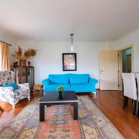 Yigit Apartment